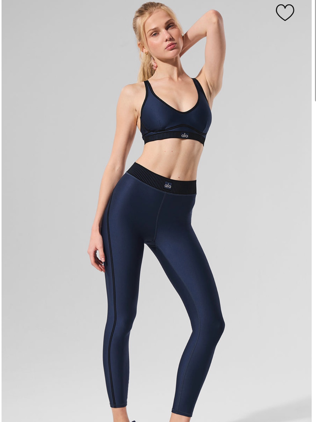 Alo Airlift Bra And Leggings Set